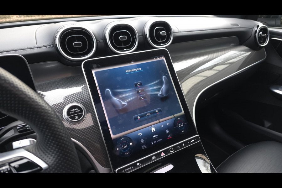 Mercedes-Benz GLC 200 4MATIC AMG Line | Panorama | Memory | Trekhaak