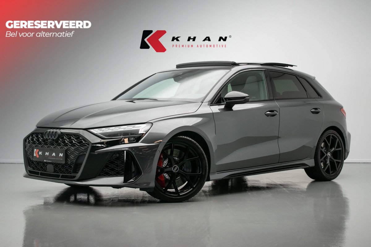 Audi RS3 Sportback 2.5 TFSI quattro |Pano|Kuipstoel|Sonos|HUD|