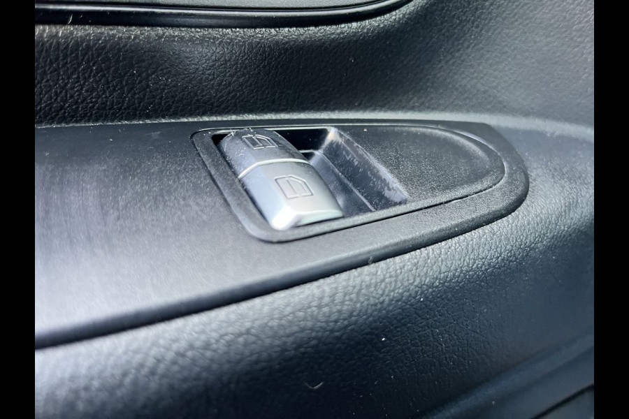 Mercedes-Benz Vito 110 CDI 102pk E6 Lang DC 5p Comfort Lease €425p/m, Airco Clima, Carplay, PDC V+A, Onderhoudshistorie aanwezig