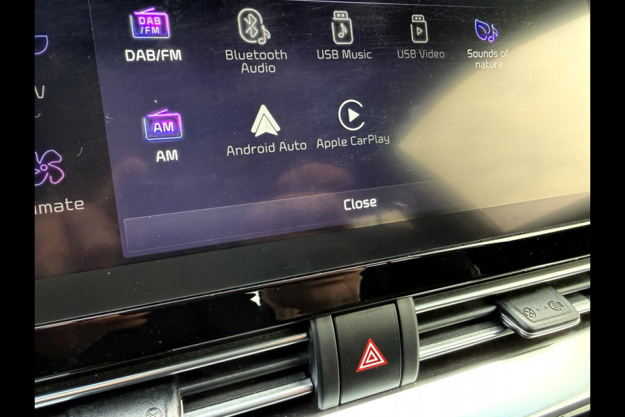 Kia e-Niro DynamicLine 64 kWh 3- Fase, Stoel/Stuurverwarming, Camera