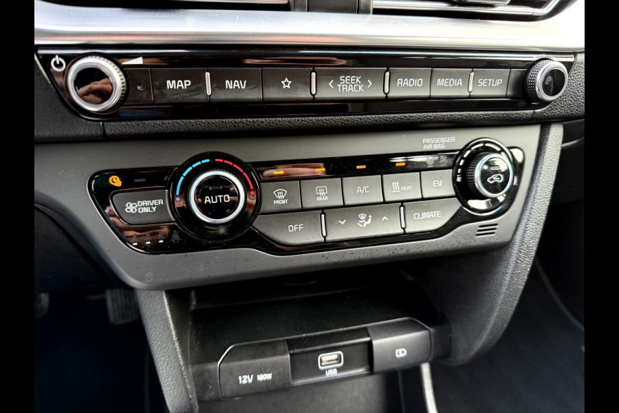 Kia e-Niro DynamicLine 64 kWh 3- Fase, Stoel/Stuurverwarming, Camera