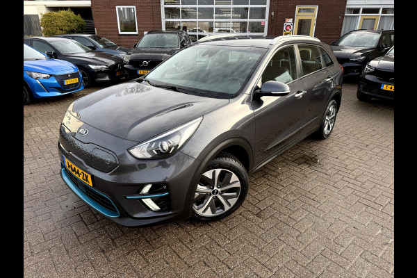 Kia e-Niro DynamicLine 64 kWh 3- Fase, Stoel/Stuurverwarming, Camera