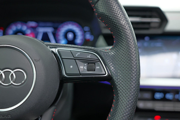 Audi A3 Sportback 35 TFSI S edition |Pano|Diamant|B&O|Matrix|