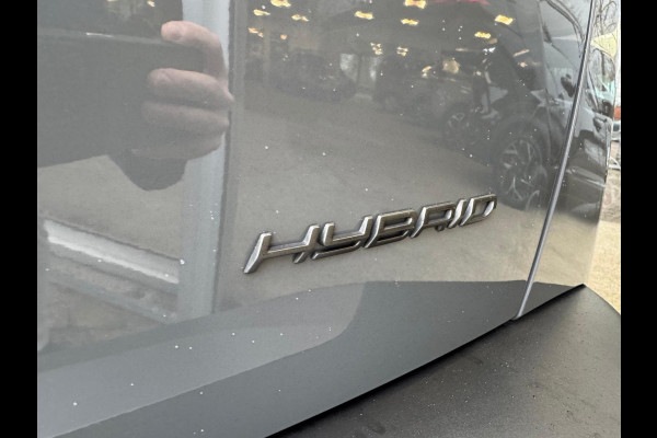 Peugeot 2008 1.2 Hybrid 136 Allure Carplay / Stoelverwarming / Clima / P-sensoren