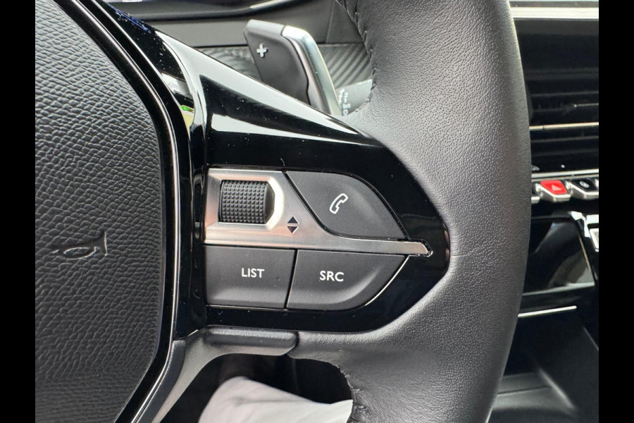 Peugeot 2008 1.2 Hybrid 136 Allure Carplay / Stoelverwarming / Clima / P-sensoren