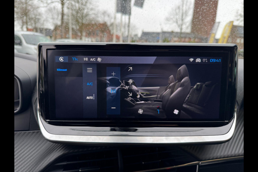 Peugeot 2008 1.2 Hybrid 136 Allure Carplay / Stoelverwarming / Clima / P-sensoren