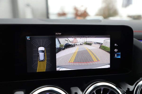 Mercedes-Benz EQA 250 AMG 67 kWh | 190PK | Led | Sfeerverlichting | Widescreen | Clima | Stoelverwarming | Elek. Kofferklep | Standkachel | 2023.