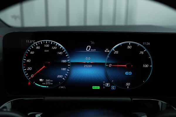 Mercedes-Benz EQA 250 AMG 67 kWh | 190PK | Led | Sfeerverlichting | Widescreen | Clima | Stoelverwarming | Elek. Kofferklep | Standkachel | 2023.