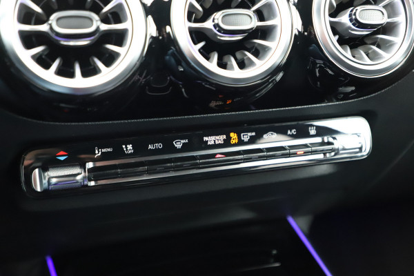 Mercedes-Benz EQA 250 AMG 67 kWh | 190PK | Led | Sfeerverlichting | Widescreen | Clima | Stoelverwarming | Elek. Kofferklep | Standkachel | 2023.