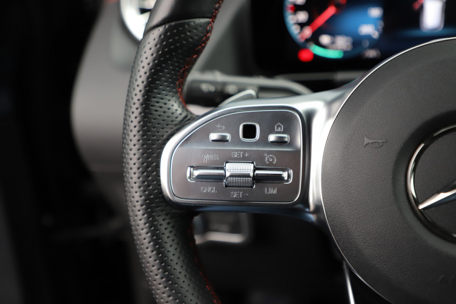 Mercedes-Benz EQA 250 AMG 67 kWh | 190PK | Led | Sfeerverlichting | Widescreen | Clima | Stoelverwarming | Elek. Kofferklep | Standkachel | 2023.