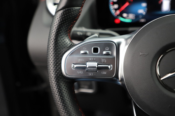 Mercedes-Benz EQA 250 AMG 67 kWh | 190PK | Led | Sfeerverlichting | Widescreen | Clima | Stoelverwarming | Elek. Kofferklep | Standkachel | 2023.