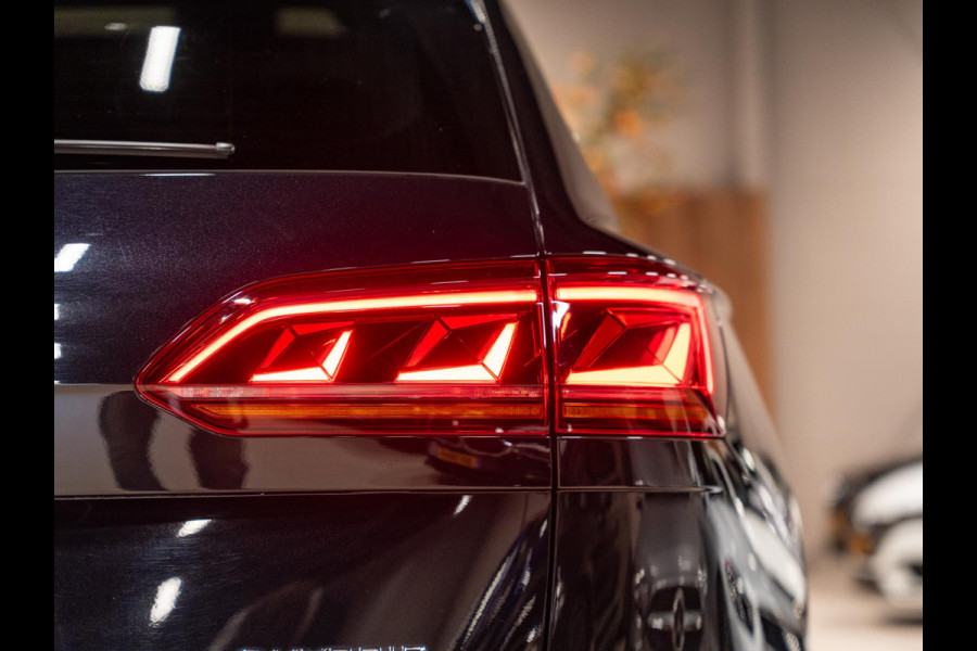 Volkswagen Touareg 3.0 TSi eHybrid 380PK 4MOTION, Pano, Softclose, Nachtzicht, 360 Cam, ACC, Leder, Massage Seats, Apple Carplay