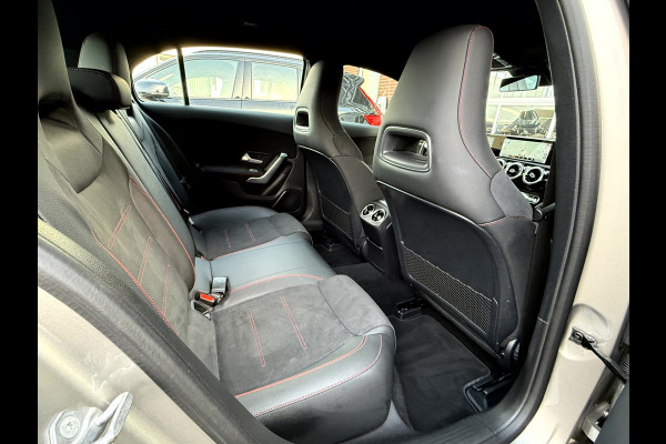 Mercedes-Benz A-Klasse 180 Business Solution AMG App Connect, Camera, Led