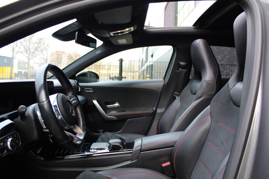 Mercedes-Benz A-Klasse 180 d Business Solution AMG | NAP! | PANO | CAMERA | CARPLAY | STOELVERWARMING | DEALER ONDH |