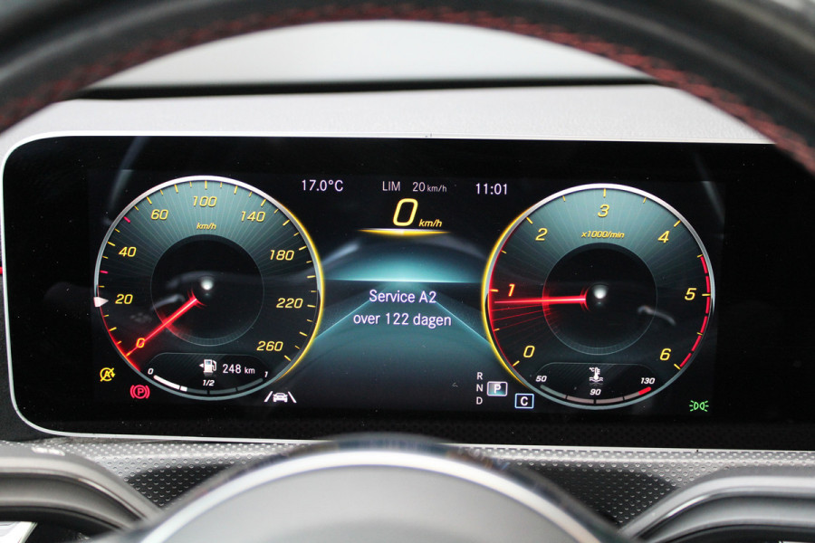 Mercedes-Benz A-Klasse 180 d Business Solution AMG | NAP! | PANO | CAMERA | CARPLAY | STOELVERWARMING | DEALER ONDH |