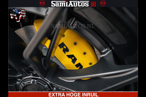 Dodge Ram 1500 Limited Night H.O 540HP 706Nm | Massage + Full Option | De Meest Luxe en Volle Pick-Up in zijn Klasse | Comfortabele Dubbele Cabine met Royale 5 Zitplaatsen | BPM vrij | Nu Leverbaar uit Voorraad | Voorraad Nr 2295 - 8559