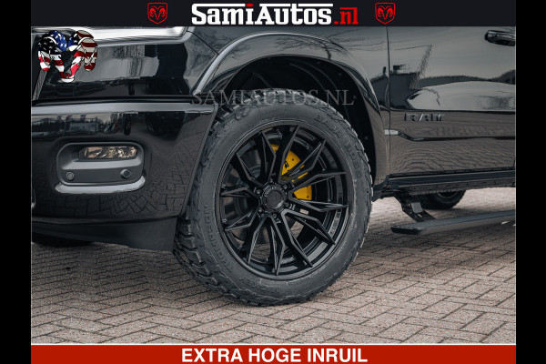 Dodge Ram 1500 Limited Night H.O 540HP 706Nm | Massage + Full Option | De Meest Luxe en Volle Pick-Up in zijn Klasse | Comfortabele Dubbele Cabine met Royale 5 Zitplaatsen | BPM vrij | Nu Leverbaar uit Voorraad | Voorraad Nr 2295 - 8559