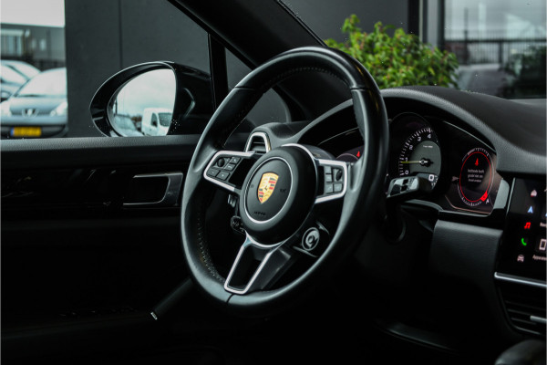 Porsche Cayenne Coupé 3.0 E-Hybrid - Sport Chrono + | Panorama | Stoelverwarming | Camera