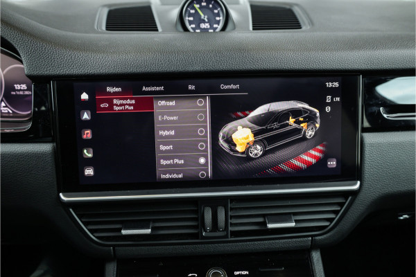 Porsche Cayenne Coupé 3.0 E-Hybrid - Sport Chrono + | Panorama | Stoelverwarming | Camera