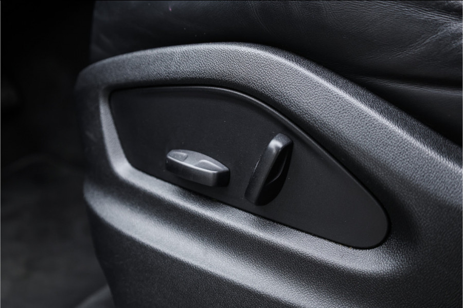 Porsche Cayenne Coupé 3.0 E-Hybrid - Sport Chrono + | Panorama | Stoelverwarming | Camera