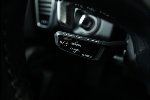 Porsche Cayenne Coupé 3.0 E-Hybrid - Sport Chrono + | Panorama | Stoelverwarming | Camera