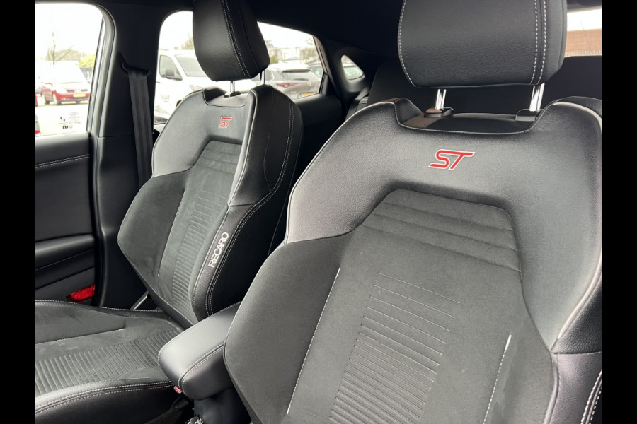 Ford Puma 1.5 EcoBoost ST-X PERFORMANCE PACK! WINTERPACK!