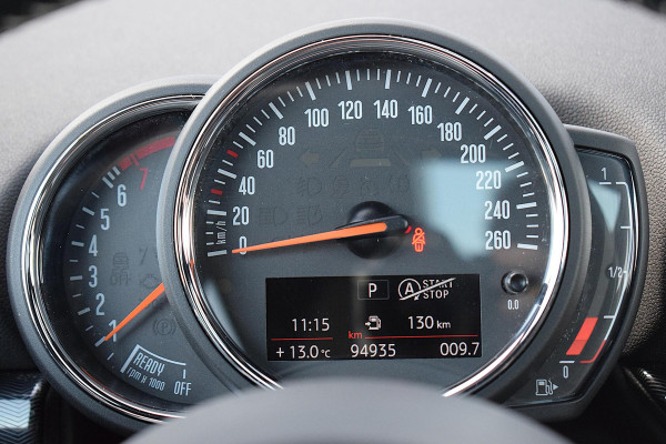MINI Clubman 1.5 Cooper Chili | Apple CarPlay | Half Leer | Stoelverw. | LED