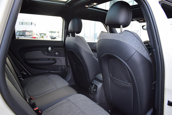 MINI Clubman 1.5 Cooper Chili | Apple CarPlay | Half Leer | Stoelverw. | LED