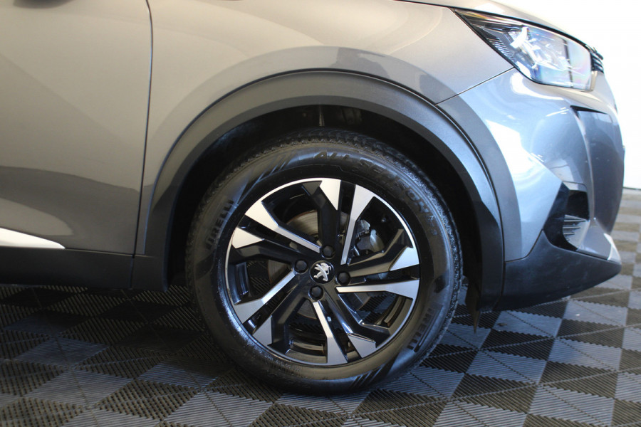 Peugeot 2008 1.2 PureTech Allure |Camera|Navi|