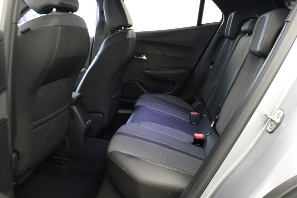 Peugeot 2008 1.2 PureTech Blue Lease Allure |Carplay|Half leer|