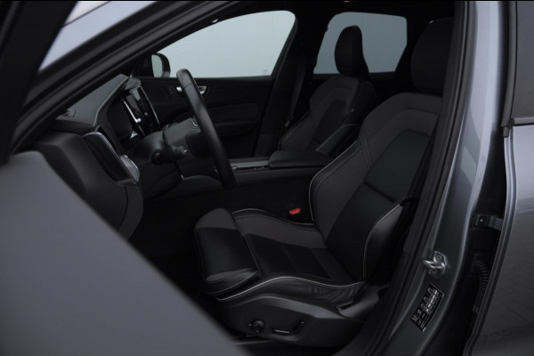Volvo XC60 T8 390PK Automaat AWD R-Design / Adaptieve koplampen / BLIS /Adaptieve cruise control / Panoramadak / Apple carplay / Parkeersensoren met camera / Elektrische achterklep / Elektrische stoelen met geheugen / Stoel en stuurwielverwarming