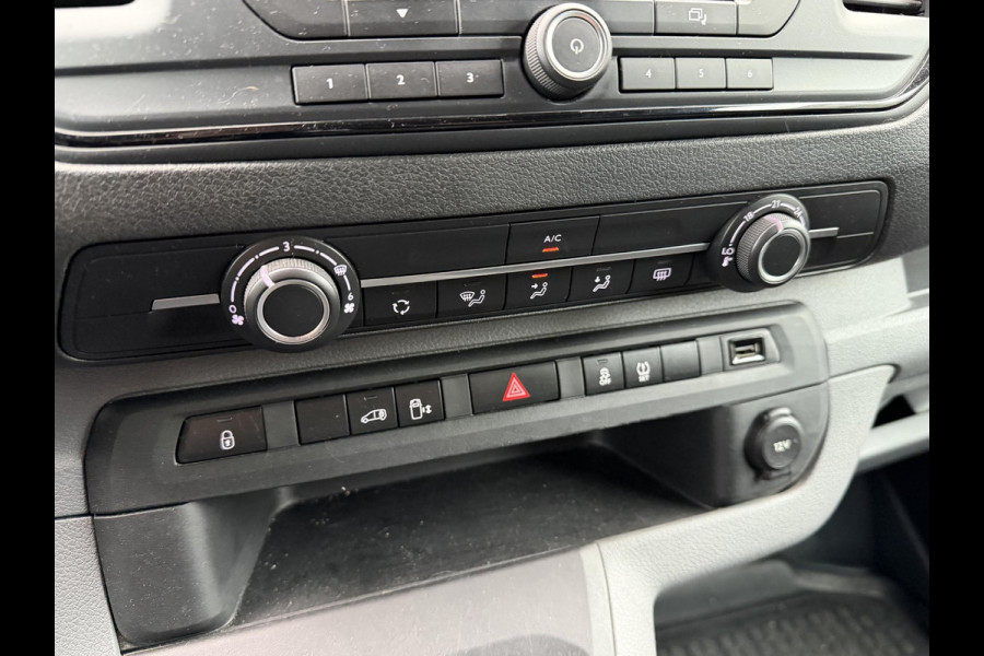 Peugeot Expert 231L 2.0 BlueHDI 120 Premium | Trekhaak | Lederen Bekleding | Cruise Control | Airco | Elektrische Schuifdeur Rechts |