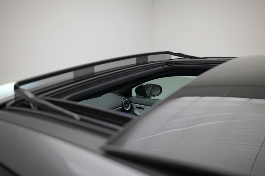 Mercedes-Benz A-Klasse A250e AMG Line |Pano|Ambient|Carplay|Dodehoek|