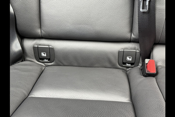 Volvo V60 2.0 T6 Recharge AWD Inscription | Panoramadak | Stoel/Stuurverwarming | Apple carplay | Elek. trekhaak | Sportstoelen | Leder