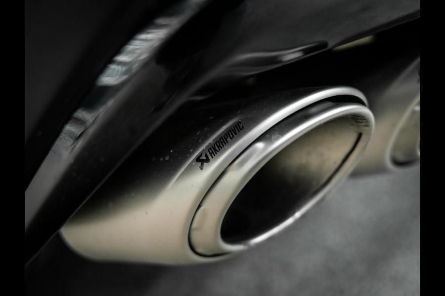 Lamborghini Urus 4.0 V8 S | Urus S | BTW | Akrapovic | Luchtvering | Geel stiksel pakket |