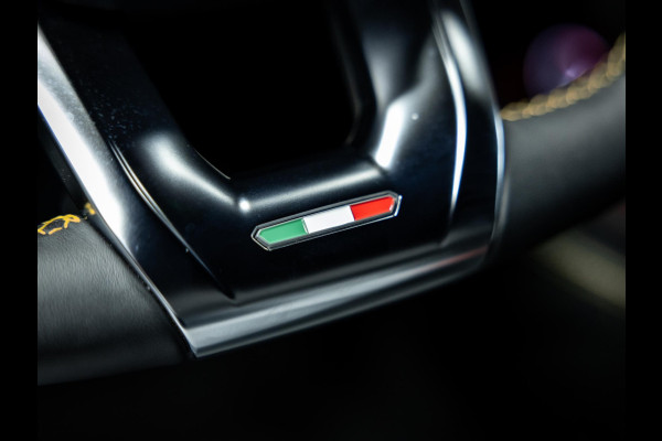 Lamborghini Urus 4.0 V8 S | Urus S | BTW | Akrapovic | Luchtvering | Geel stiksel pakket |