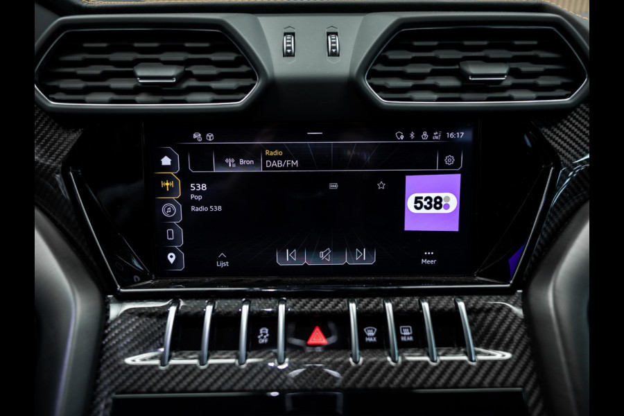 Lamborghini Urus 4.0 V8 S | Urus S | BTW | Akrapovic | Luchtvering | Geel stiksel pakket |