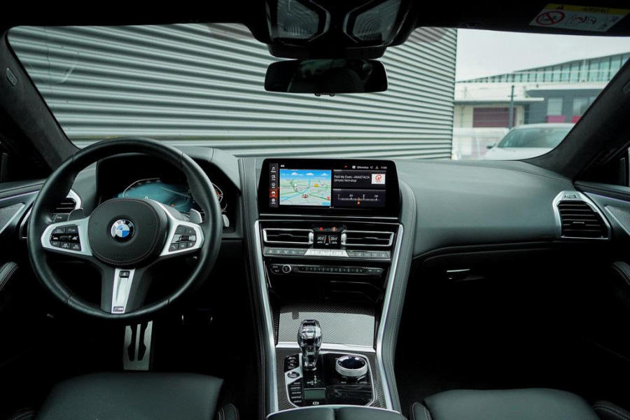 BMW 8 Serie Gran Coupé 840i xDrive High Exe Individual / B&W / Pano / Carbon / M-Stoelen / Adaptive