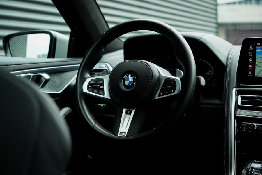 BMW 8 Serie Gran Coupé 840i xDrive High Exe Individual / B&W / Pano / Carbon / M-Stoelen / Adaptive