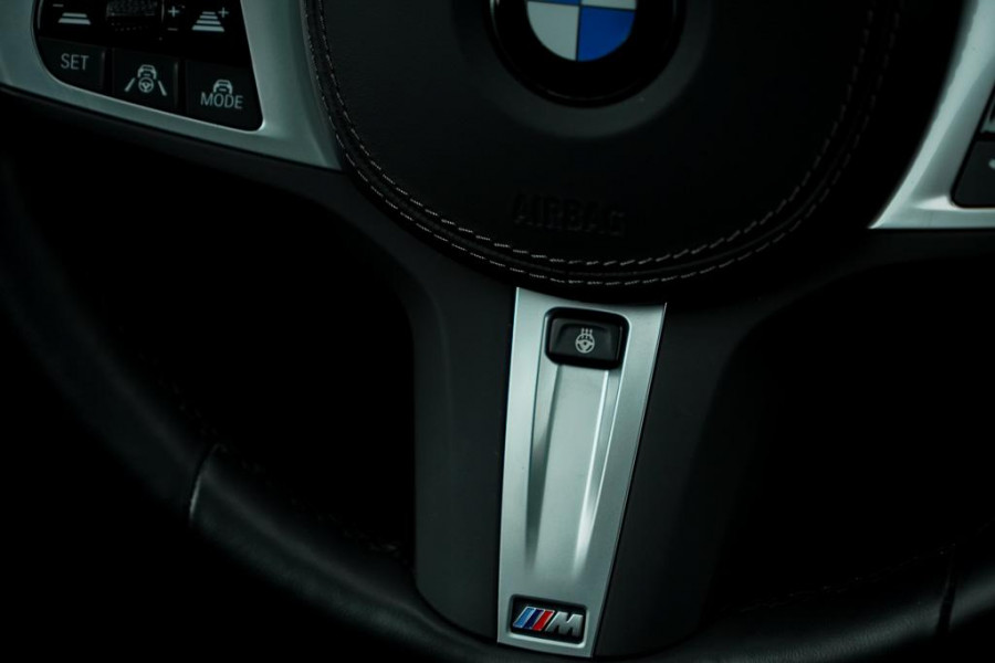 BMW 8 Serie Gran Coupé 840i xDrive High Exe Individual / B&W / Pano / Carbon / M-Stoelen / Adaptive