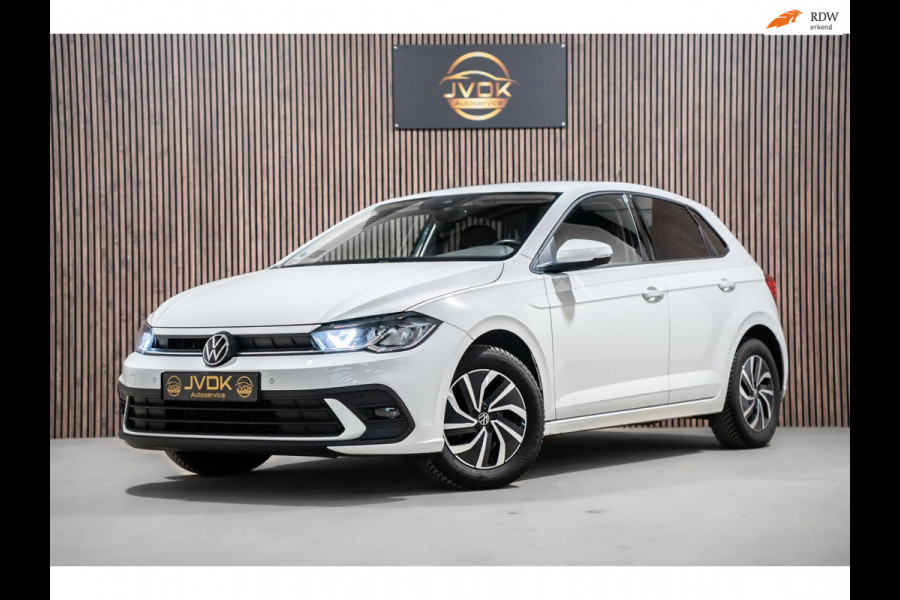 Volkswagen Polo 1.0 TSI Life Business