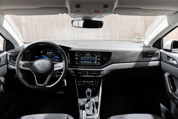 Volkswagen Polo 1.0 TSI Life Business