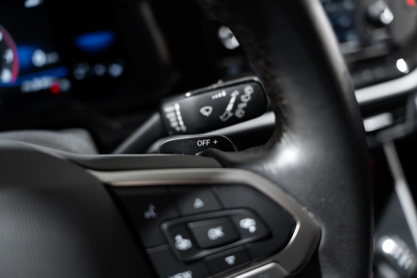 Volkswagen Polo 1.0 TSI Life Business