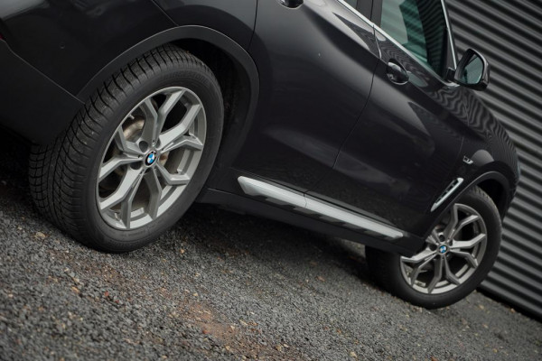 BMW X3 xDrive30e LCI / Pano / Elek Trekhaak / Facelift / HUD / Incl BTW