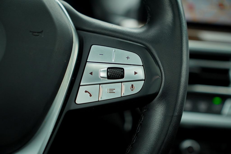 BMW X3 xDrive30e LCI / Pano / Elek Trekhaak / Facelift / HUD / Incl BTW