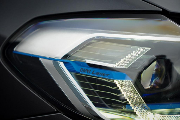 BMW X3 xDrive30e LCI / Pano / Elek Trekhaak / Facelift / HUD / Incl BTW