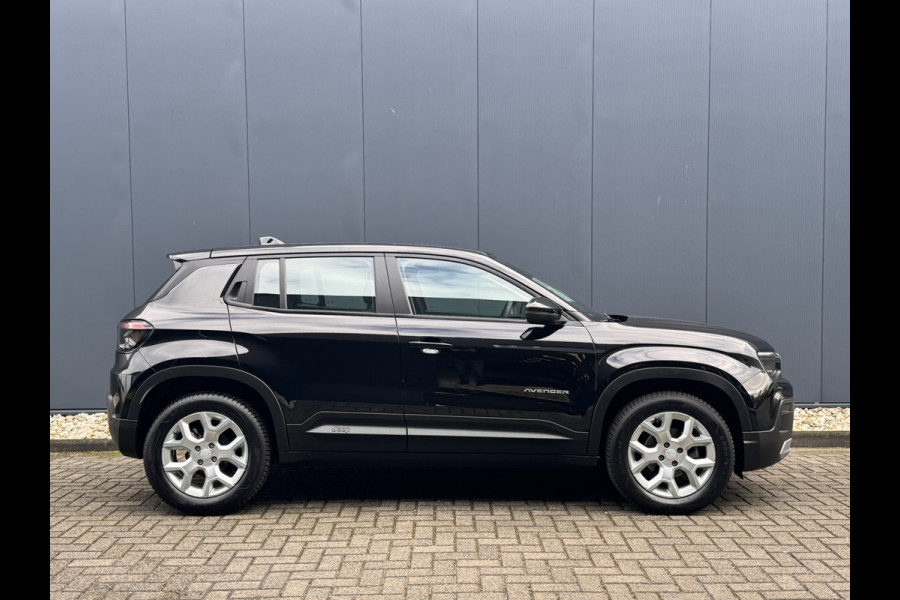 Jeep Avenger 1.2 Altitude | Winterpakket | Camera | Apple/Android CarPlay | Electrische achterklep | Cruise control | Navigatie
