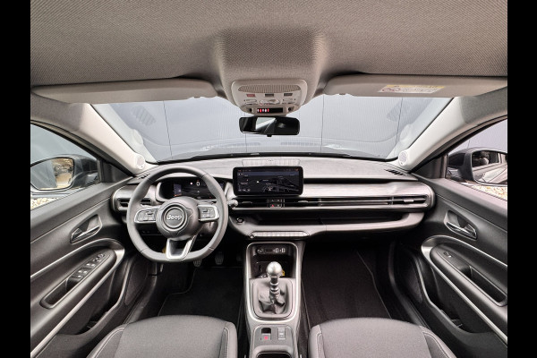 Jeep Avenger 1.2 Altitude | Winterpakket | Camera | Apple/Android CarPlay | Electrische achterklep | Cruise control | Navigatie