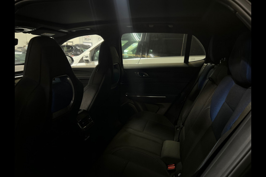 Lynk & Co 01 1.5 | BLACK EDITION | 360 CAMERA | PANO | GARATIE | NAVI | INRUIL MOGELIJK