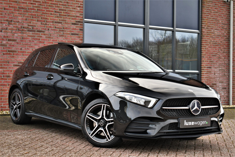 Mercedes-Benz A-Klasse 250e AMG Line Pano Burmester El-zetels